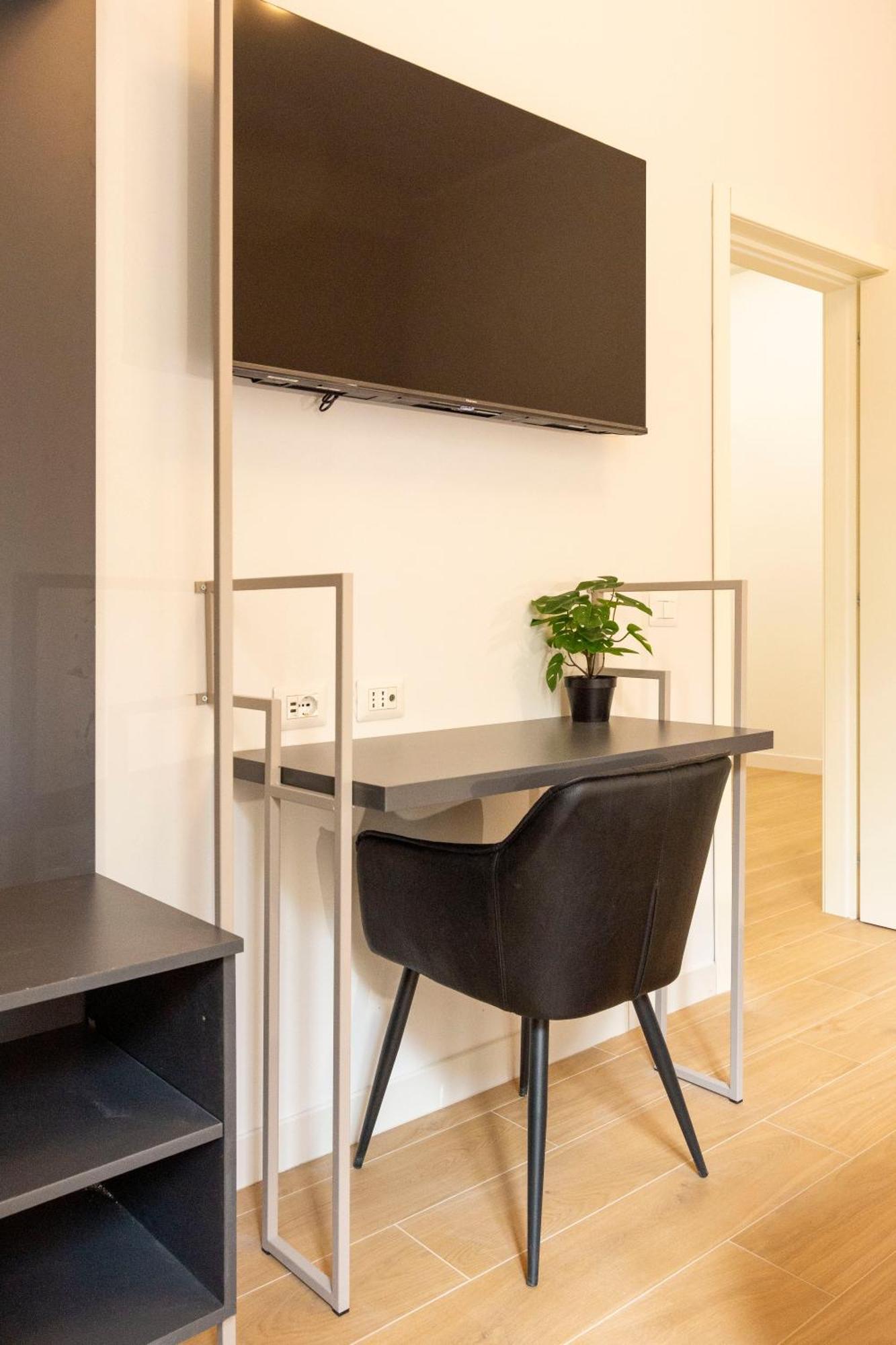 Italianflat - Navigli Suite Milán Exteriér fotografie